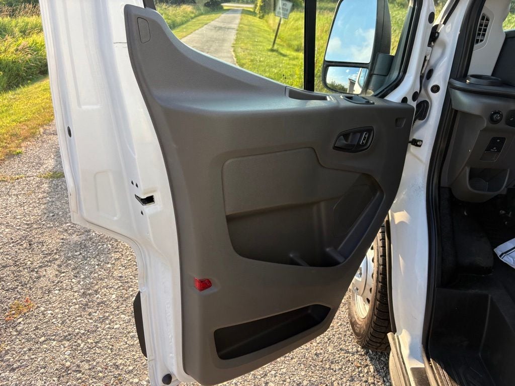 2025 Ford Transit-250 Base