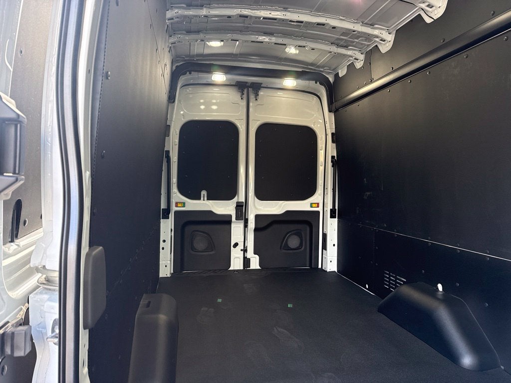 2027 Ford Transit-350 Base