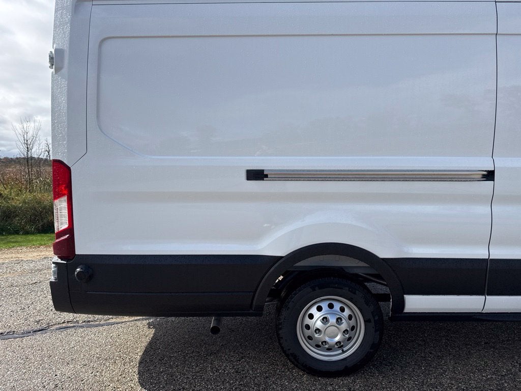 2027 Ford Transit-350 Base