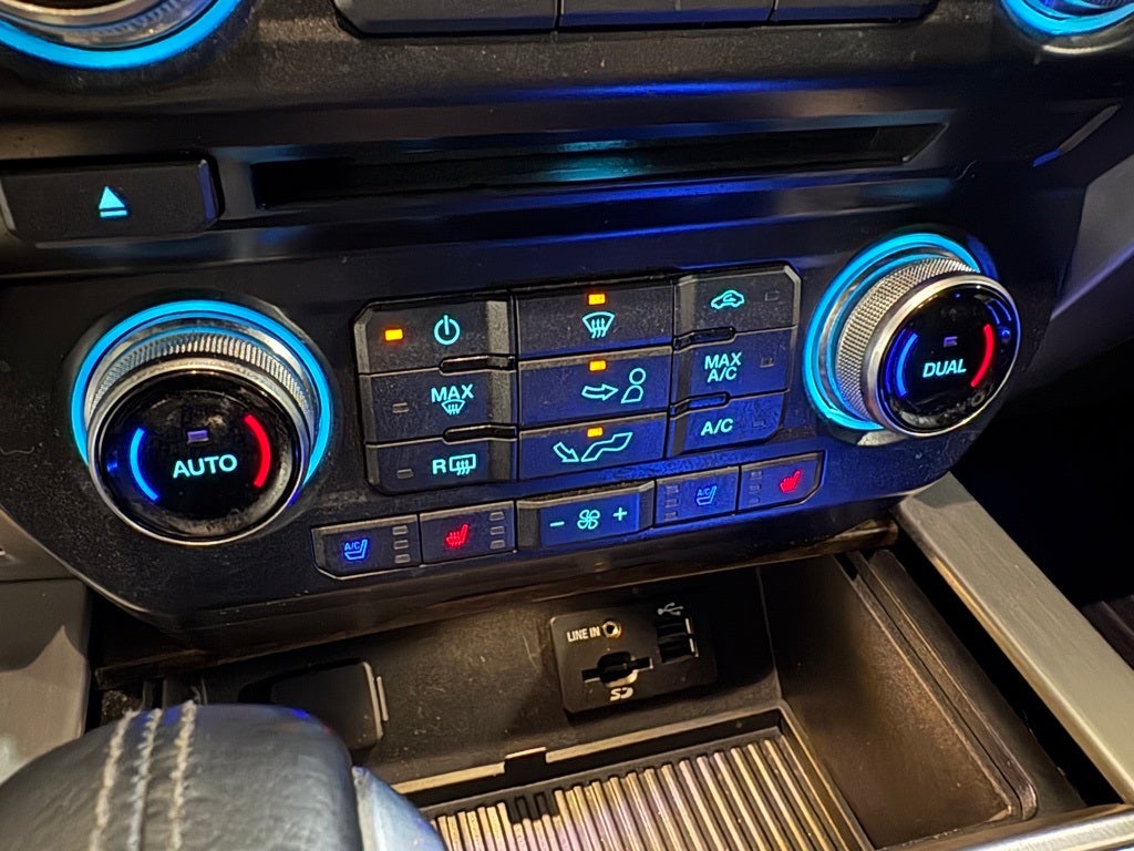 2015 Ford F-150 Platinum