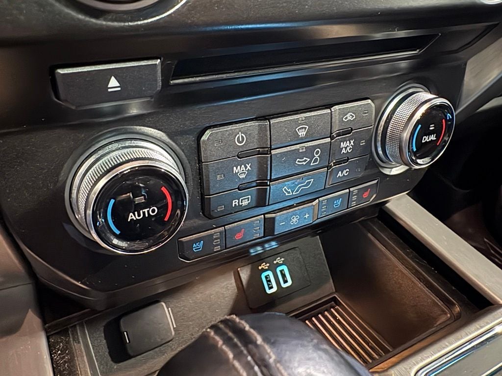 2016 Ford F-150 Platinum