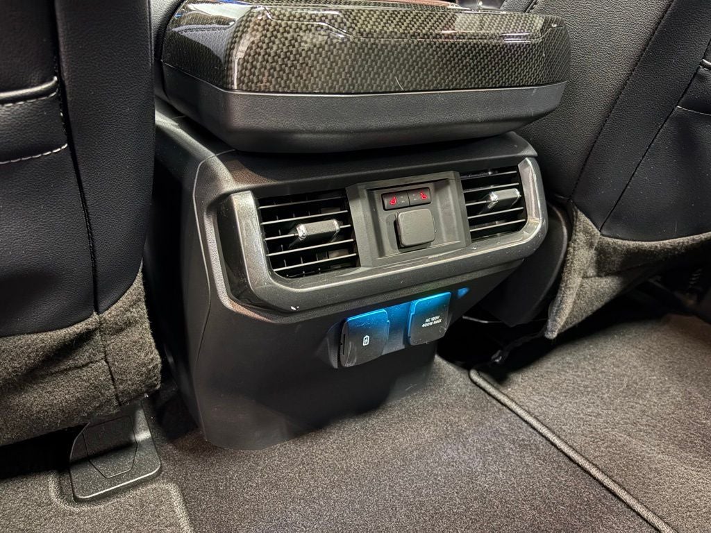 2023 Ford F-150 Lariat BLACK OPS