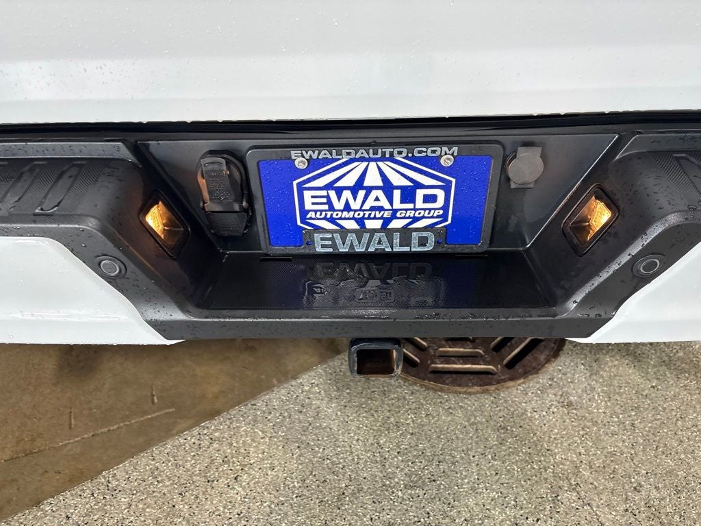2023 Ford F-150 Lariat BLACK OPS