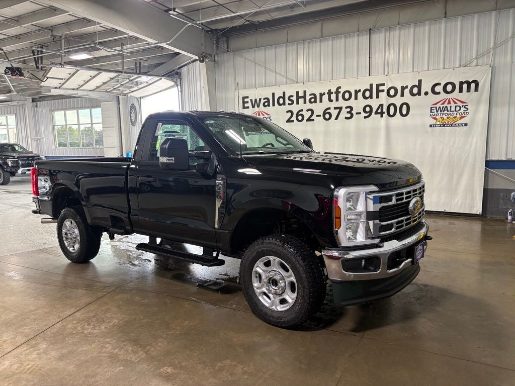2026 Ford F-350SD XLT
