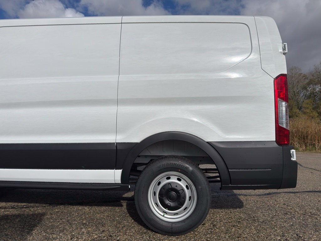 2027 Ford Transit-150 Base