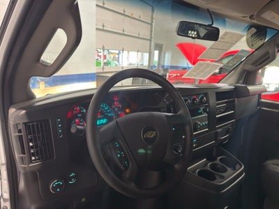 2025 Chevrolet Express 2500 Work Van Cargo