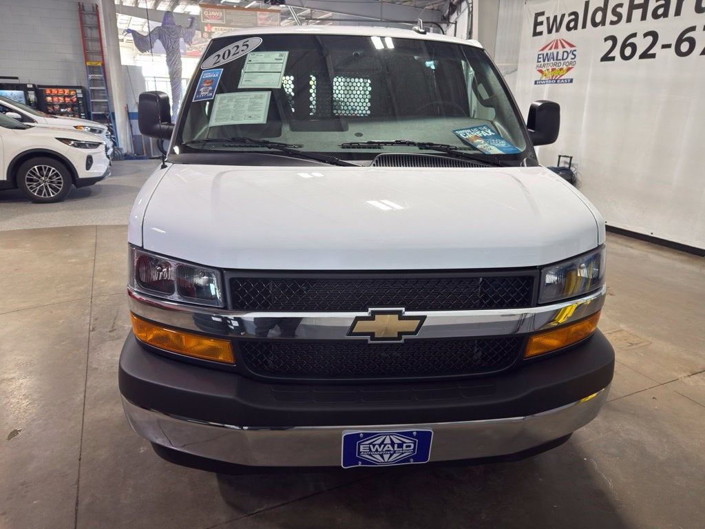 2025 Chevrolet Express 2500 Work Van Cargo