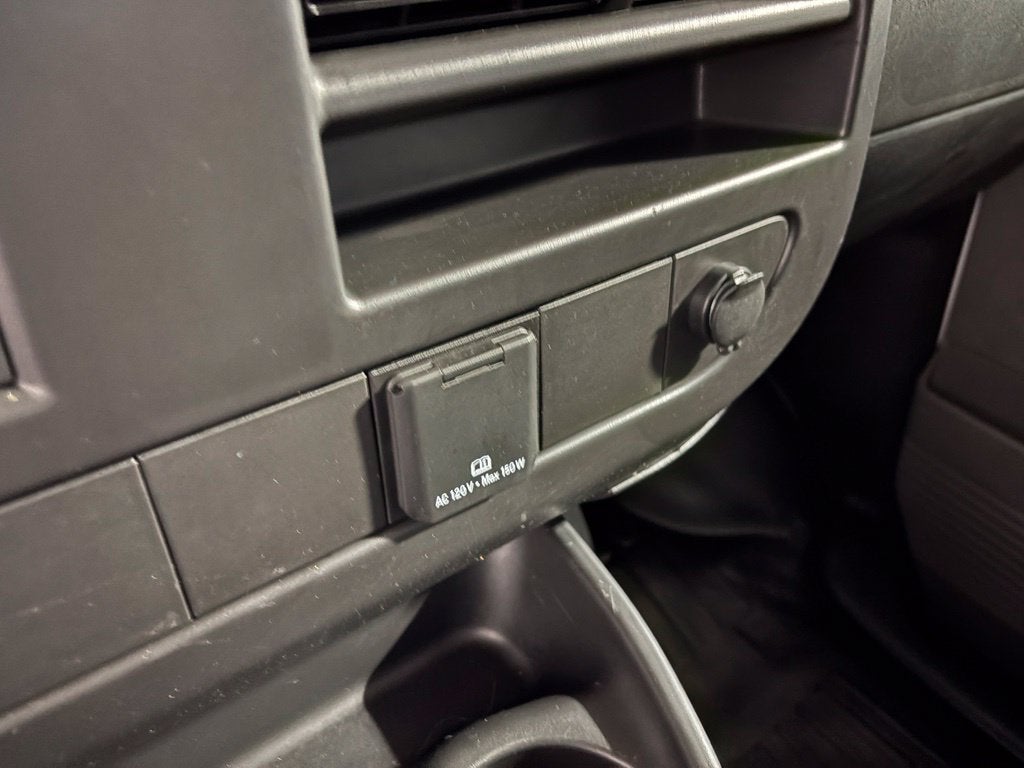2025 Chevrolet Express 2500 Work Van Cargo