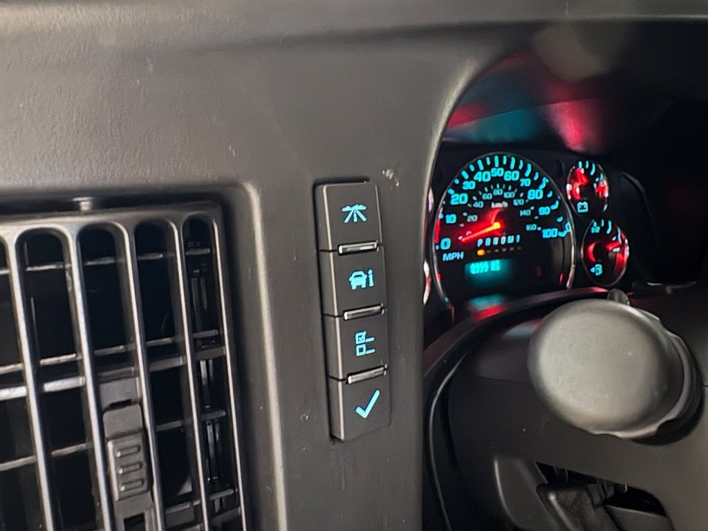 2025 Chevrolet Express 2500 Work Van Cargo