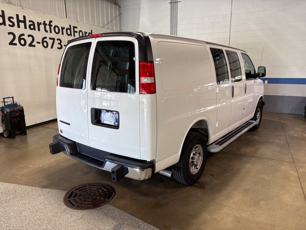 2025 Chevrolet Express 2500 Work Van Cargo