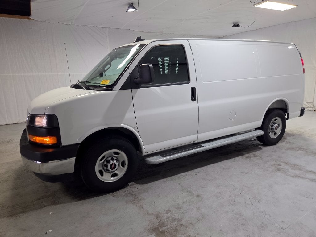 2025 GMC Savana 2500 Work Van