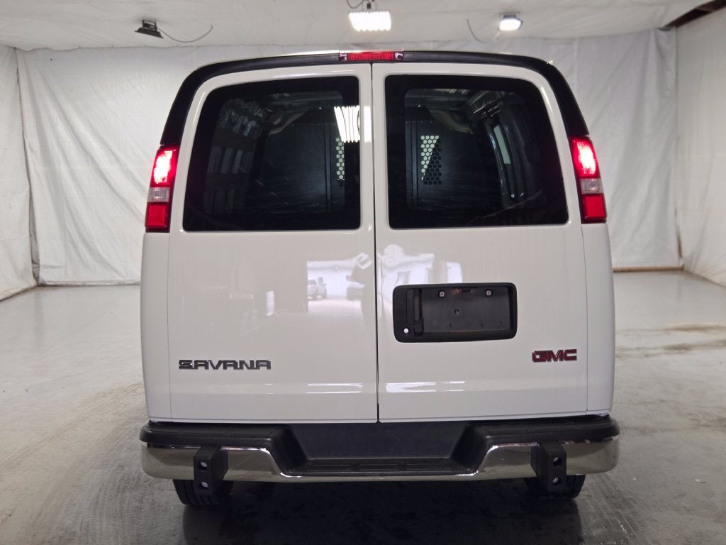 2025 GMC Savana 2500 Work Van