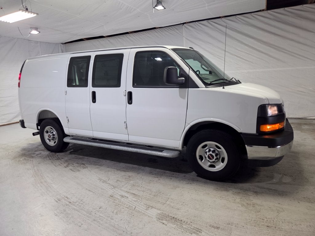 2025 GMC Savana 2500 Work Van