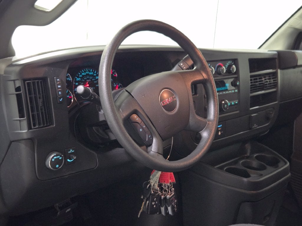 2025 GMC Savana 2500 Work Van