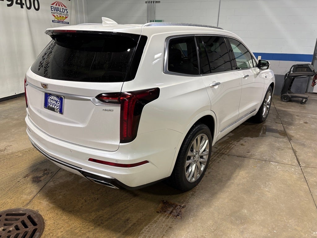 2021 Cadillac XT6 Premium Luxury