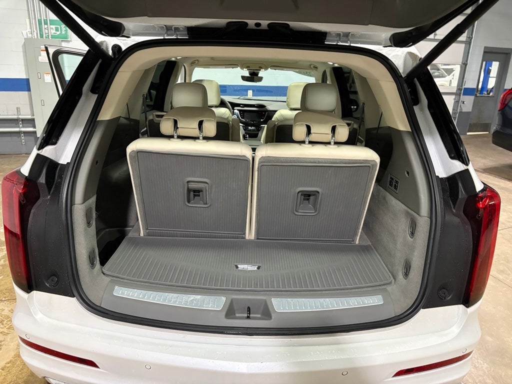 2021 Cadillac XT6 Premium Luxury