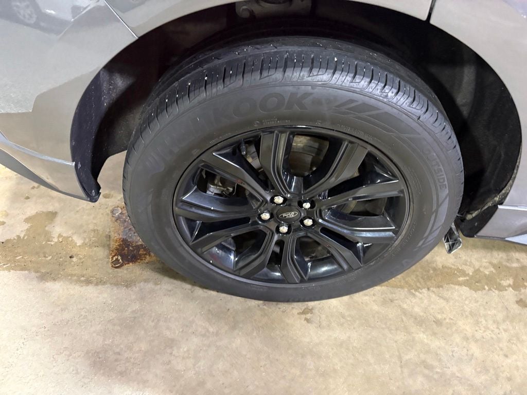 2024 Ford Edge SE