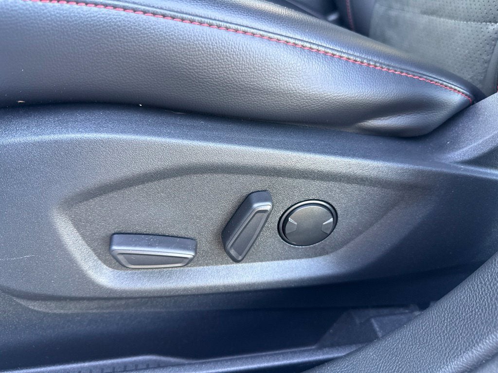 2024 Ford Edge ST Line