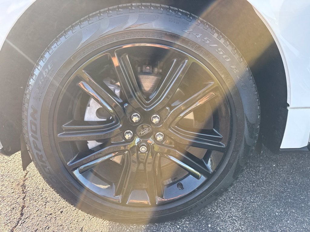 2024 Ford Edge ST Line