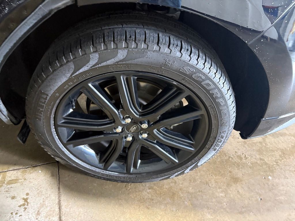 2024 Ford Edge ST Line