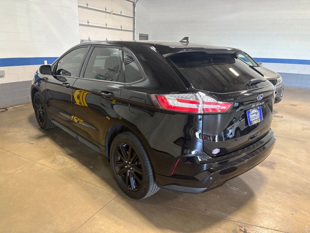 2024 Ford Edge ST Line