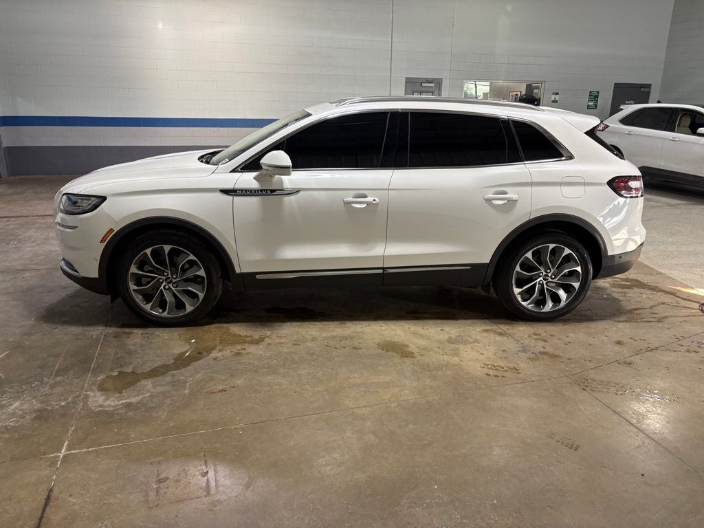 2023 Lincoln Nautilus Reserve