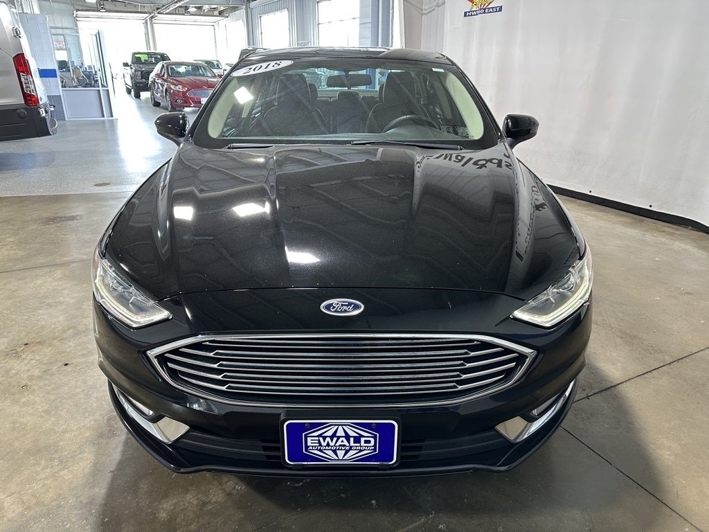 Used 2018 Ford Fusion SE with VIN 3FA6P0HD1JR193361 for sale in Hartford, WI