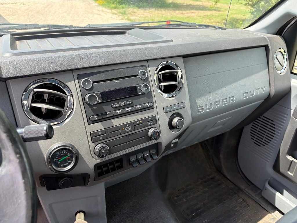 2012 Ford F-750SD XL DRW