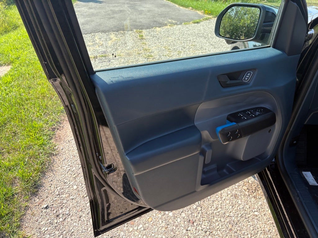 2025 Ford Maverick Lobo High