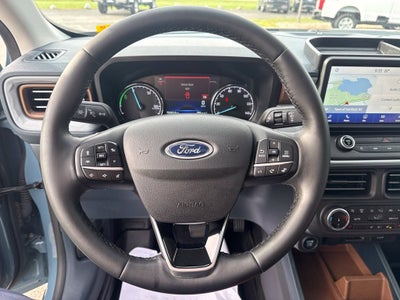 2023 Ford Maverick Lariat