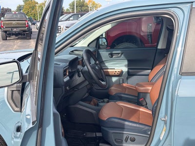 2023 Ford Maverick Lariat