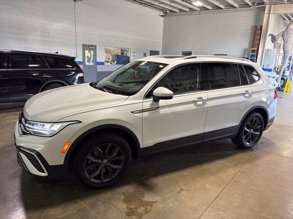 2023 Volkswagen Tiguan 2.0T SE