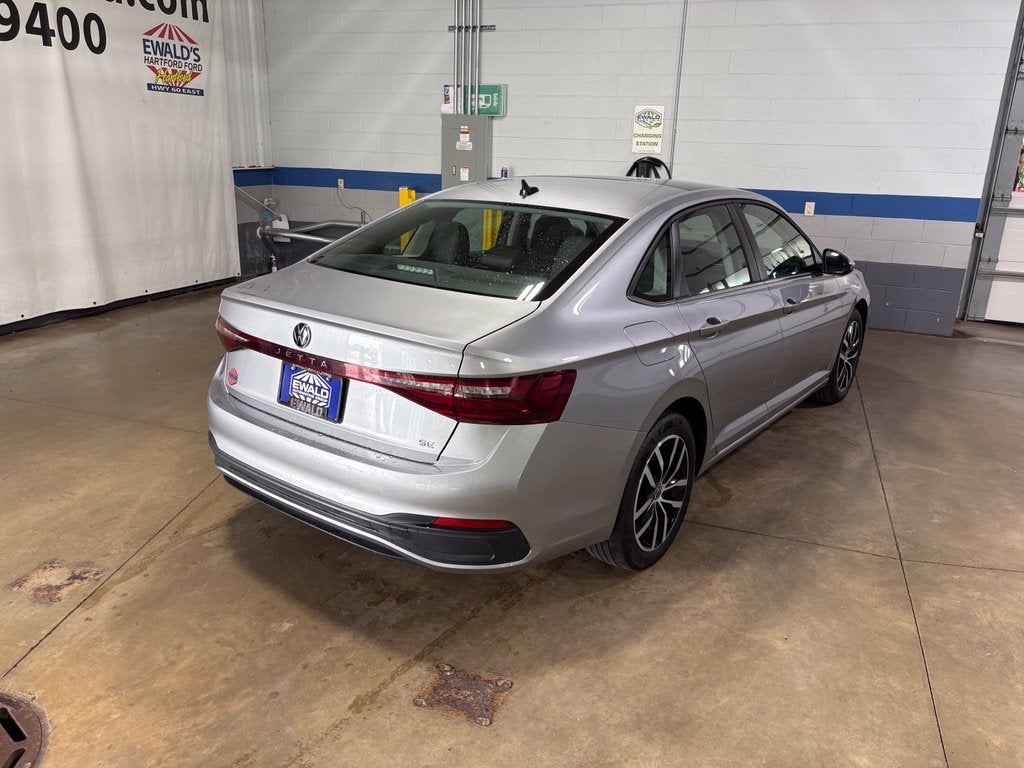 2025 Volkswagen Jetta 1.5T SE