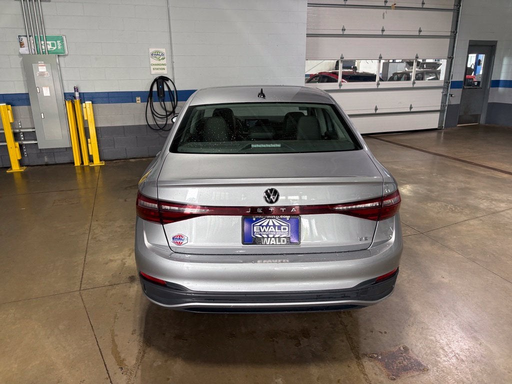 2025 Volkswagen Jetta 1.5T SE
