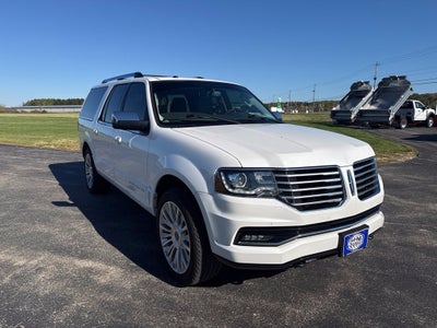 2015 Lincoln Navigator L Base