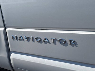 2015 Lincoln Navigator L Base