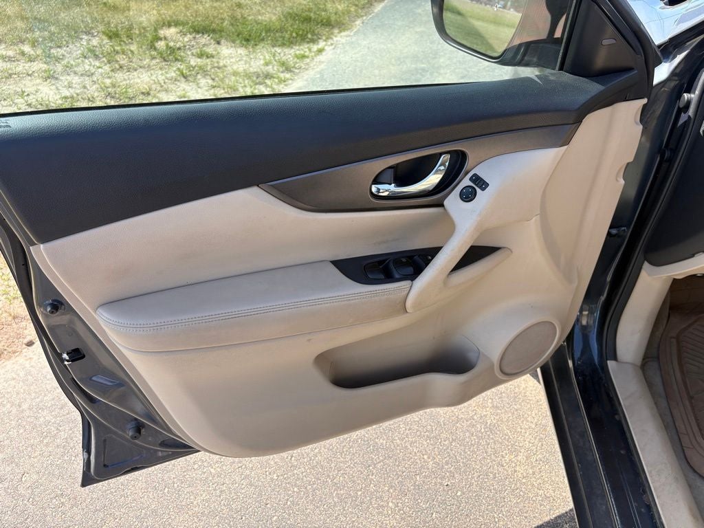 2014 Nissan Rogue SV