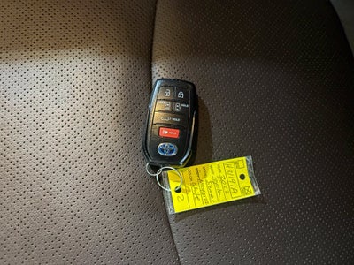 2022 Toyota Sienna Platinum 7 Passenger