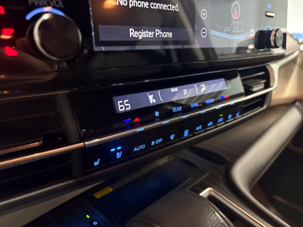 2022 Toyota Sienna Platinum 7 Passenger