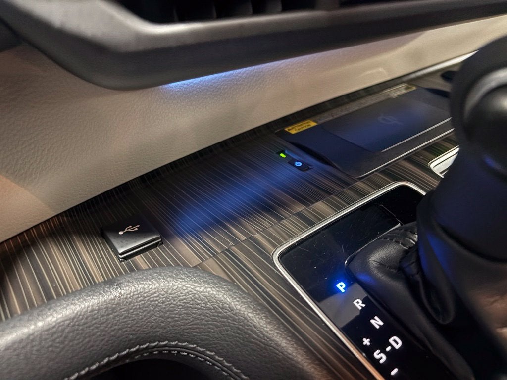 2022 Toyota Sienna Platinum 7 Passenger