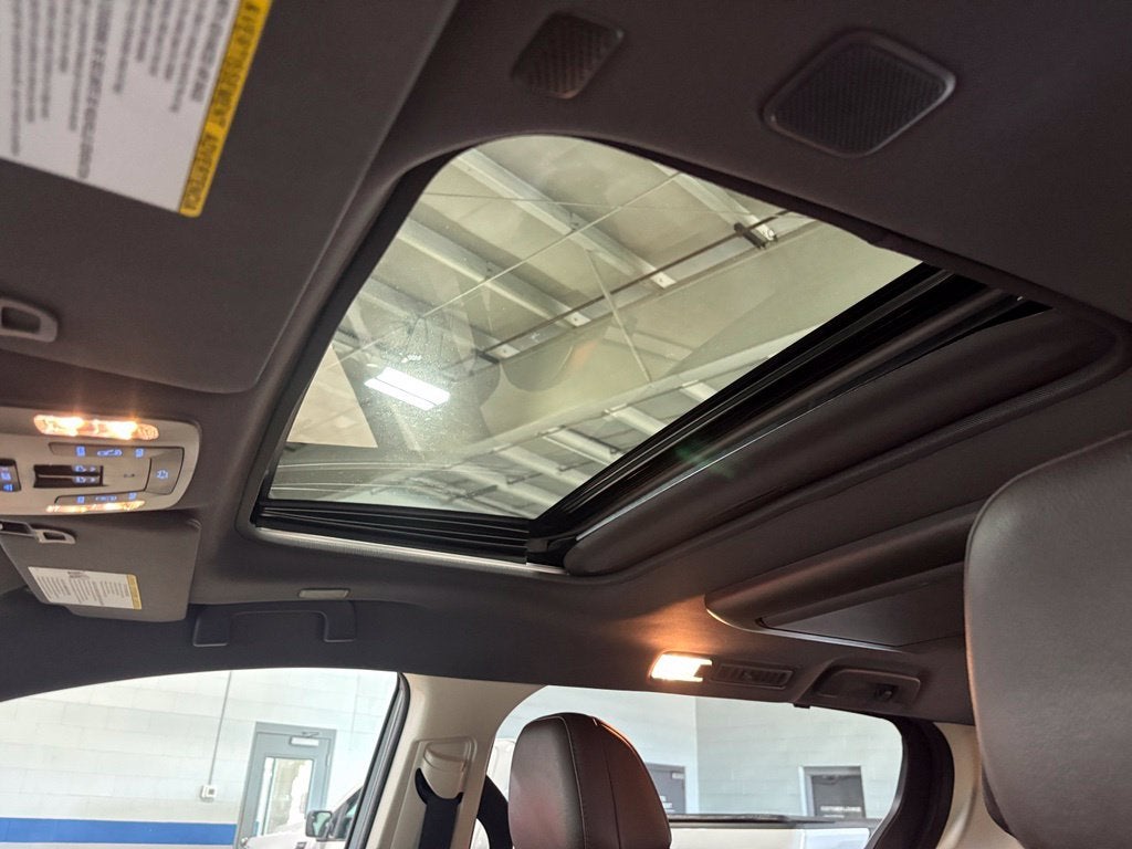 2022 Toyota Sienna Platinum 7 Passenger