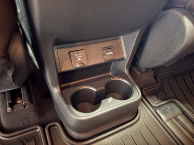 2022 Toyota Sienna Platinum 7 Passenger