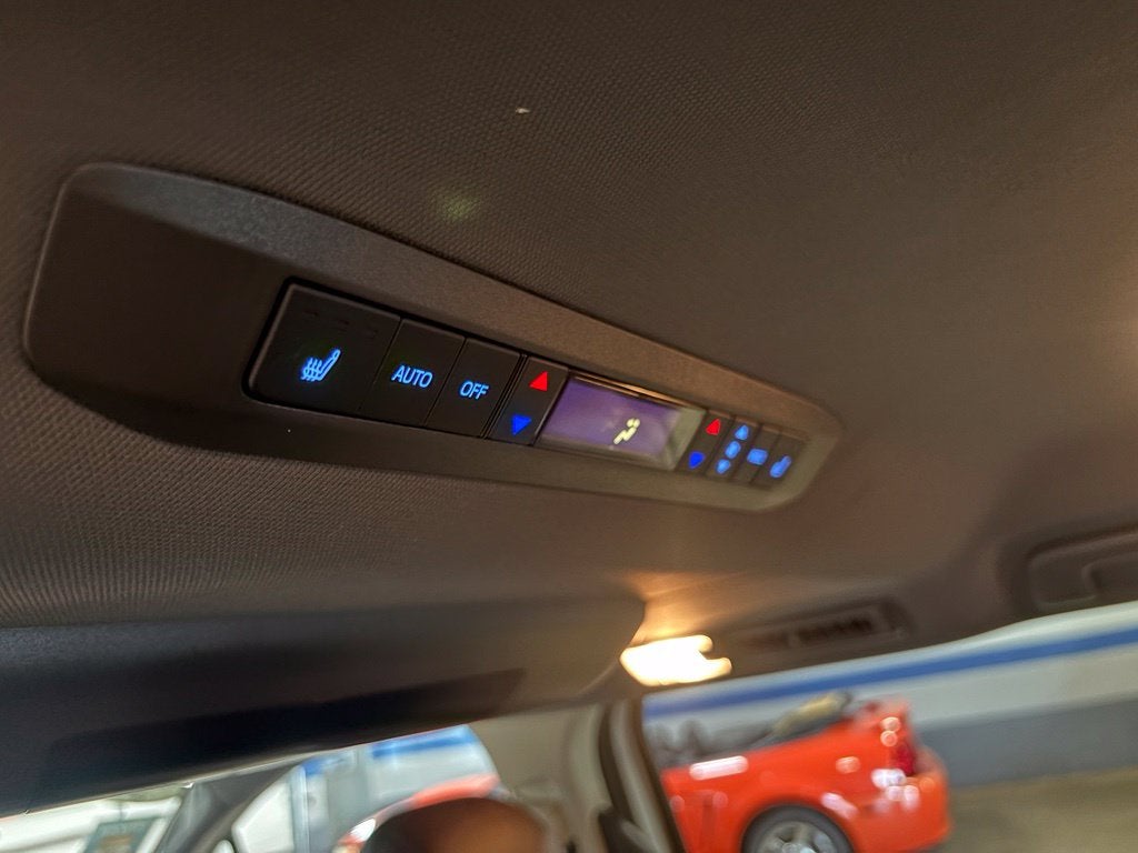 2022 Toyota Sienna Platinum 7 Passenger