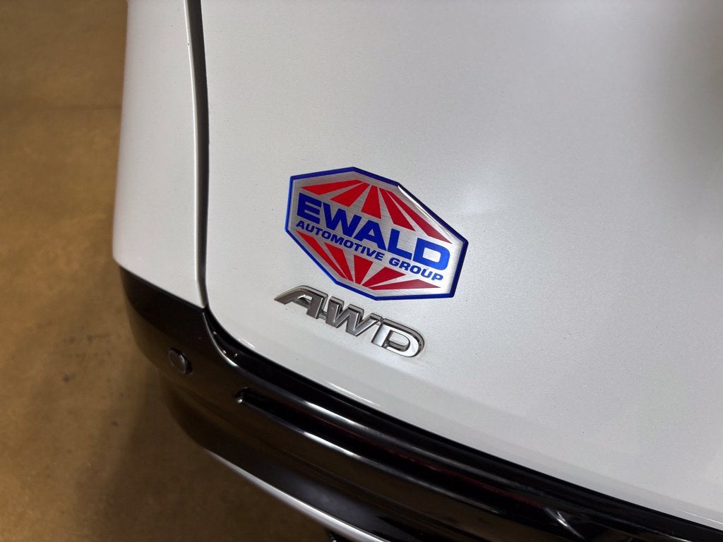 2022 Toyota Sienna Platinum 7 Passenger