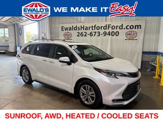 2022 Toyota Sienna Platinum 7 Passenger
