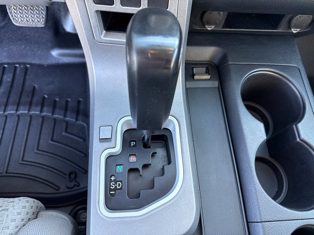 2011 Toyota Tundra Grade CrewMax