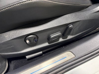 2017 Volkswagen Golf R DCC & Navigation 4Motion 4Motion