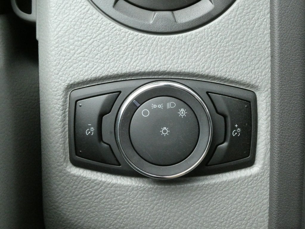 2025 Ford E-350SD Base Cutaway