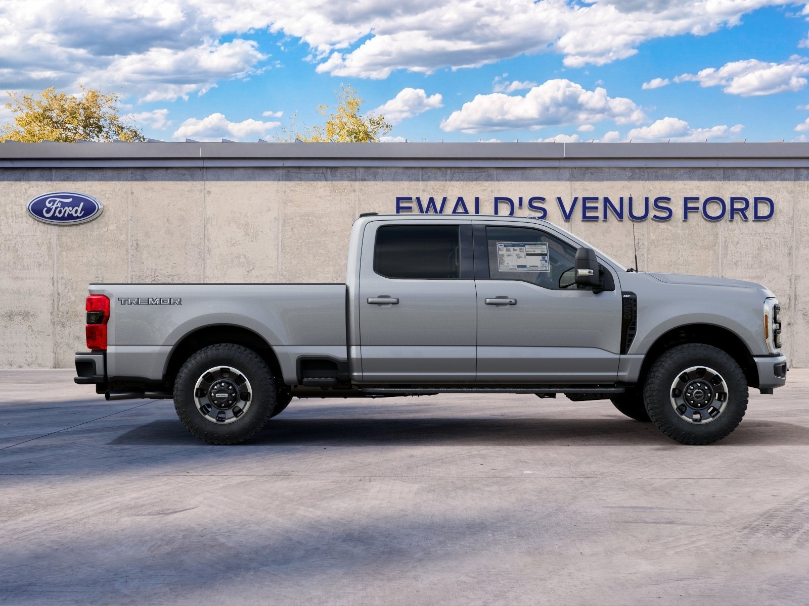 2027 Ford F-250SD XLT