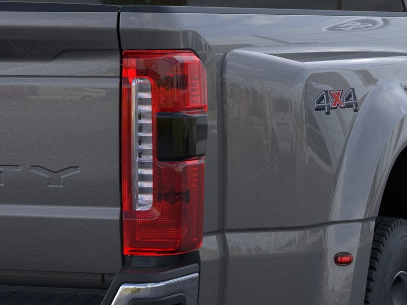 2026 Ford F-450SD Lariat DRW